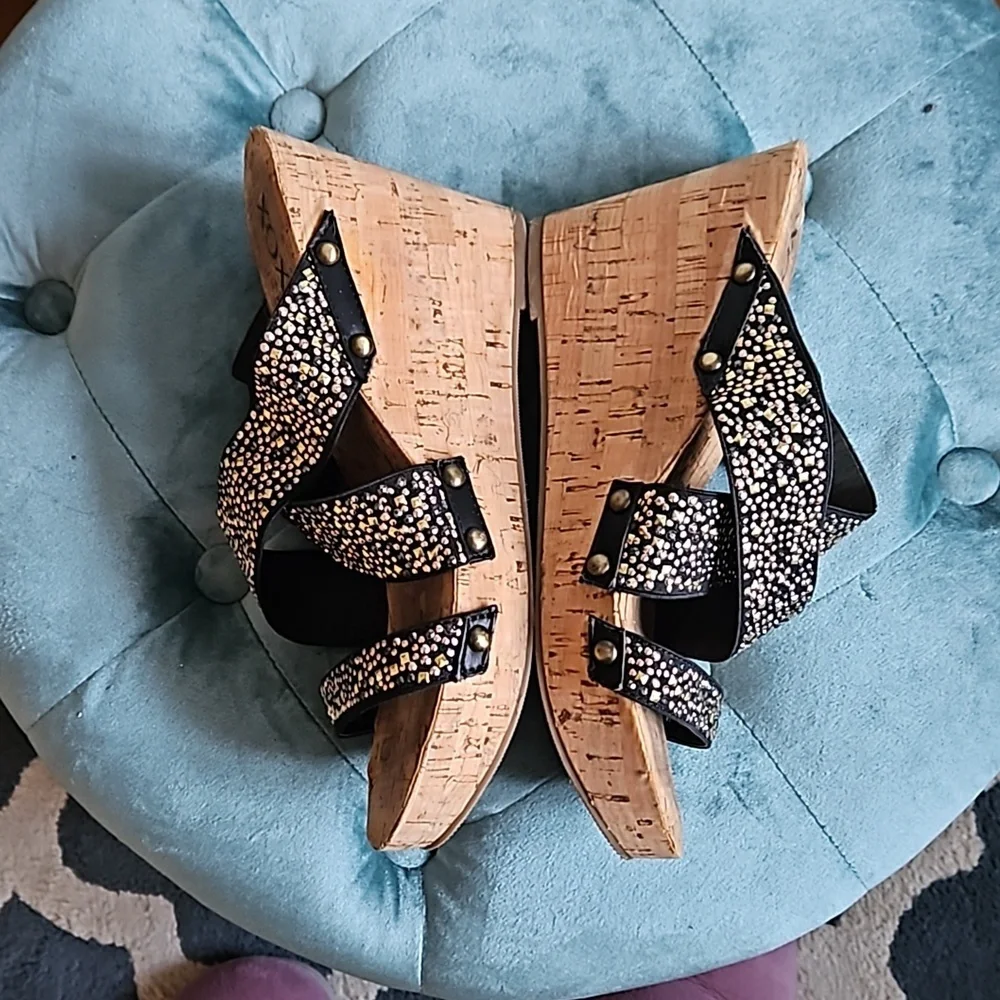 XOXO Belicia Studs Cork Wedge Platform Slides Sandals sz 7